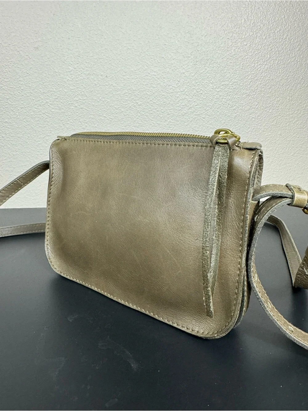Madewell Genuine Leather Crossbody Bag in Olive Brown A